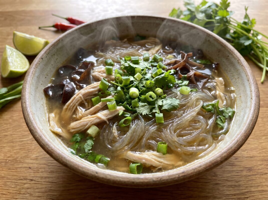 Cách nấu miến gà ngon với miến dong Việt Cường